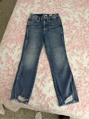 Good American Women’s Mid-Blue Distressed Straight Jeans